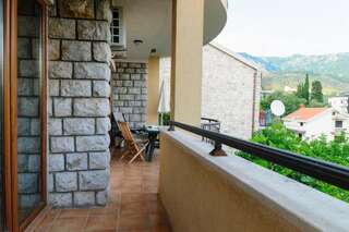 Апартаменты Villa Bella Becici Бечичи Апартаменты с 2 спальнями-4